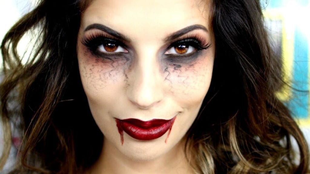 <s>Makeup for Film - Basics Level 2 - SPFX | Vancouver | August 10, 2019</s> 2 Special Effects Makeup Artist Vampire Production Beast