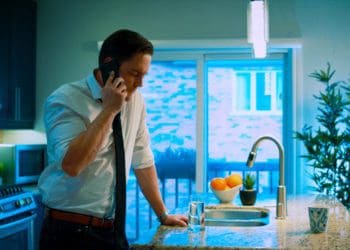 Cinematography & Visuals