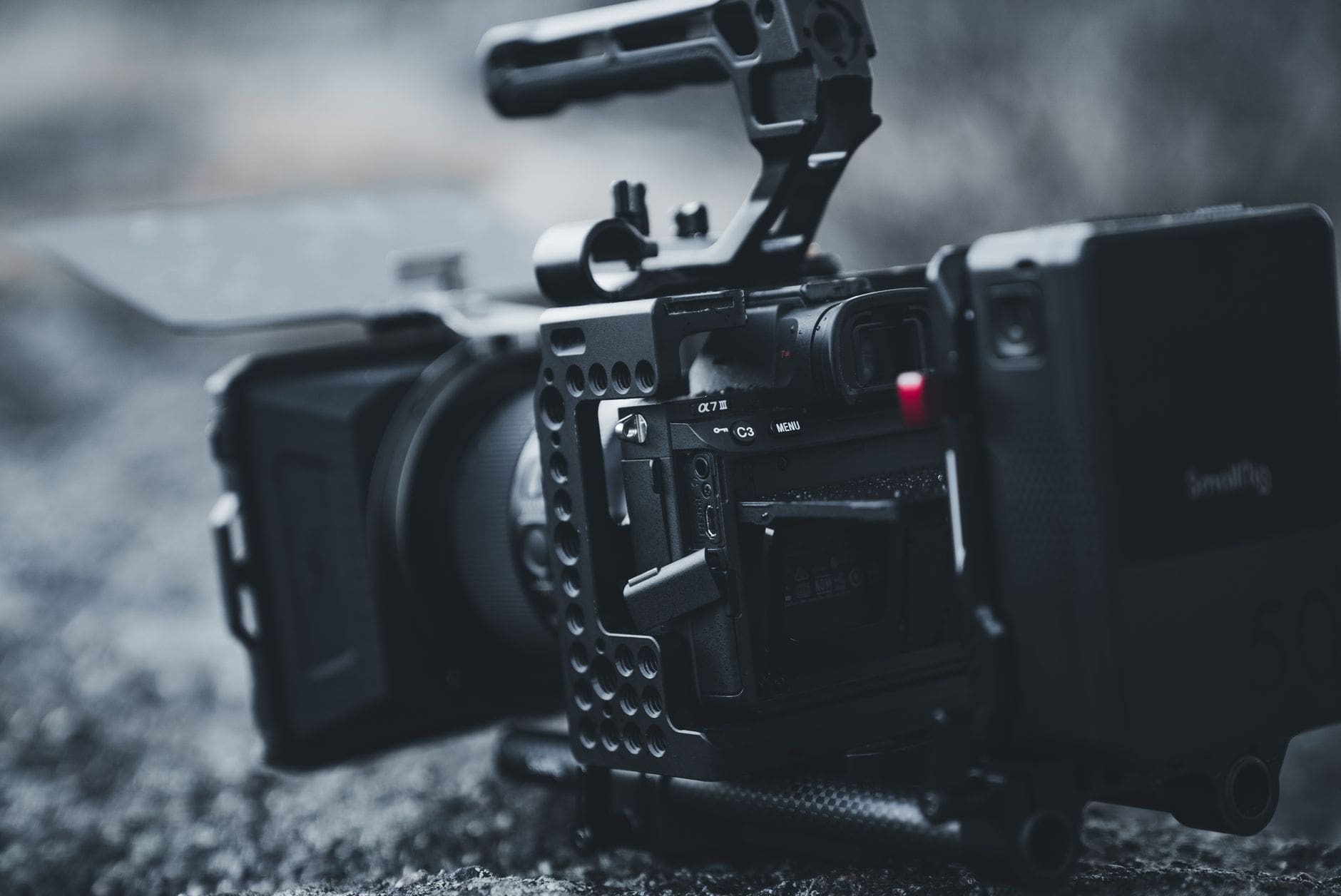 Best Camera Cages for Filmmaking in 2026: SmallRig, Tilta, and Wooden Camera Compared for Working Camera Operators 1 camera cage accessories filmmaking