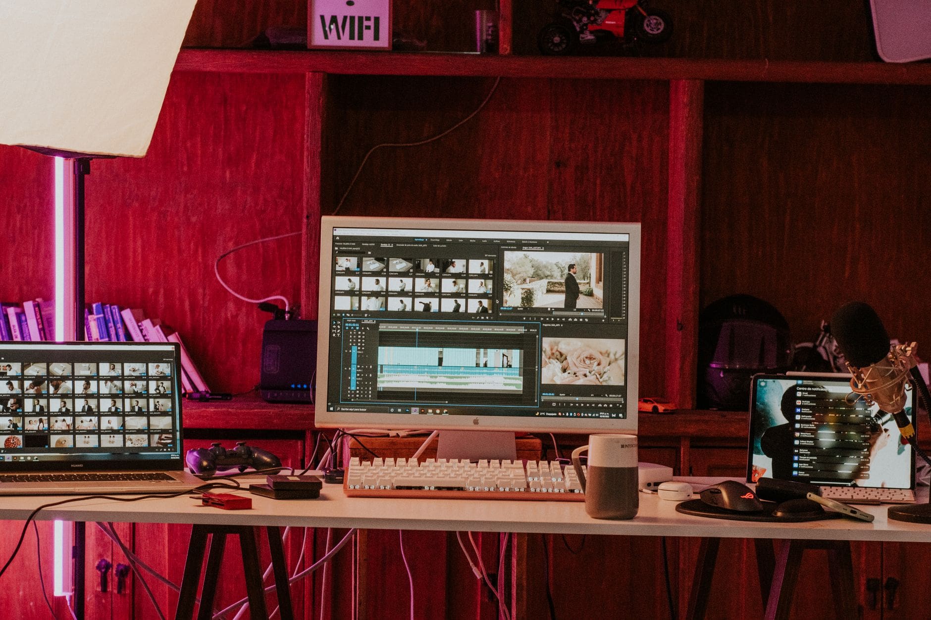 What Is a Colorist's Grade? How to Build a Color Pipeline From Dailies to Final Delivery 1 film dailies editing suite