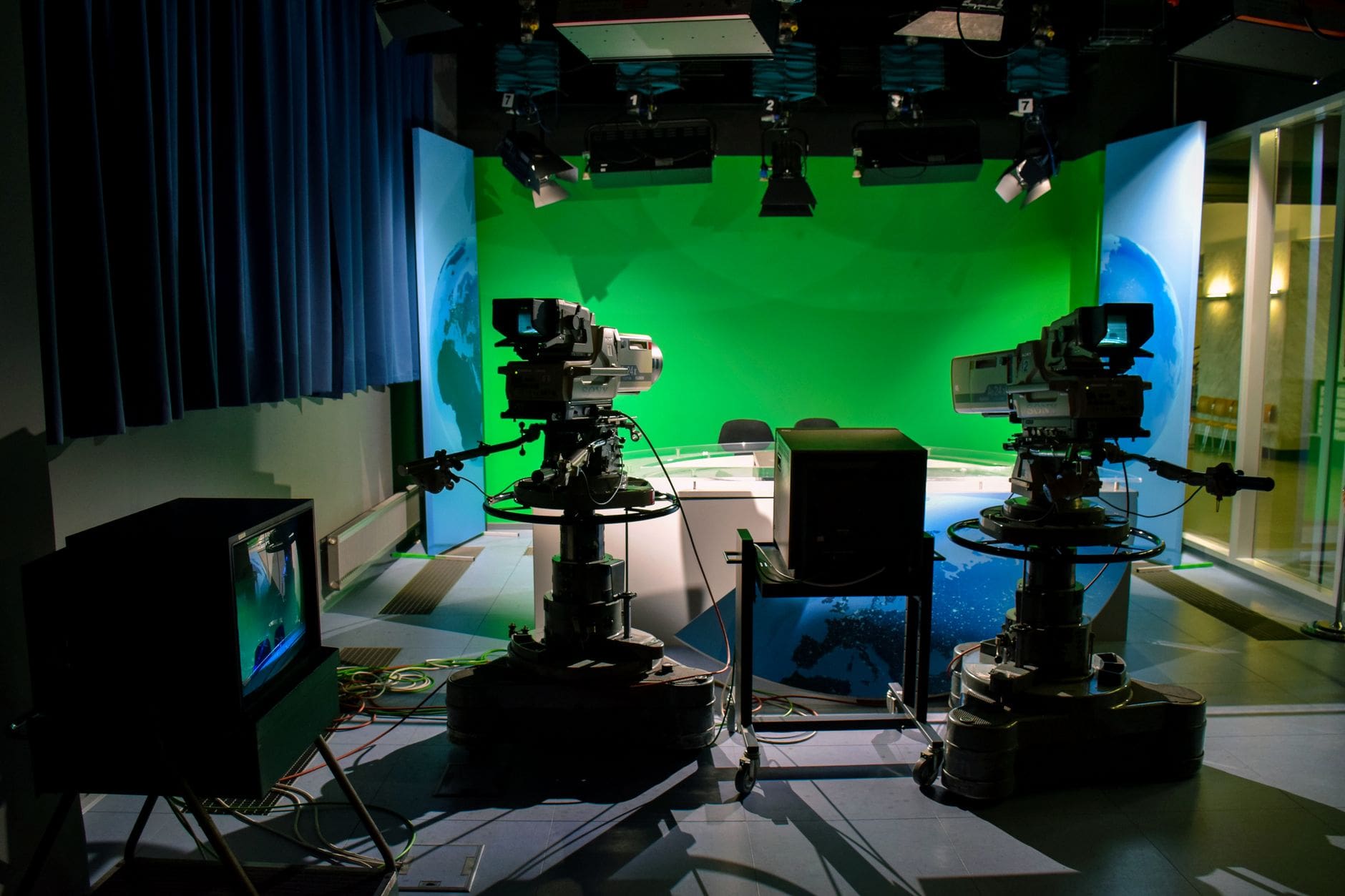 green screen film set