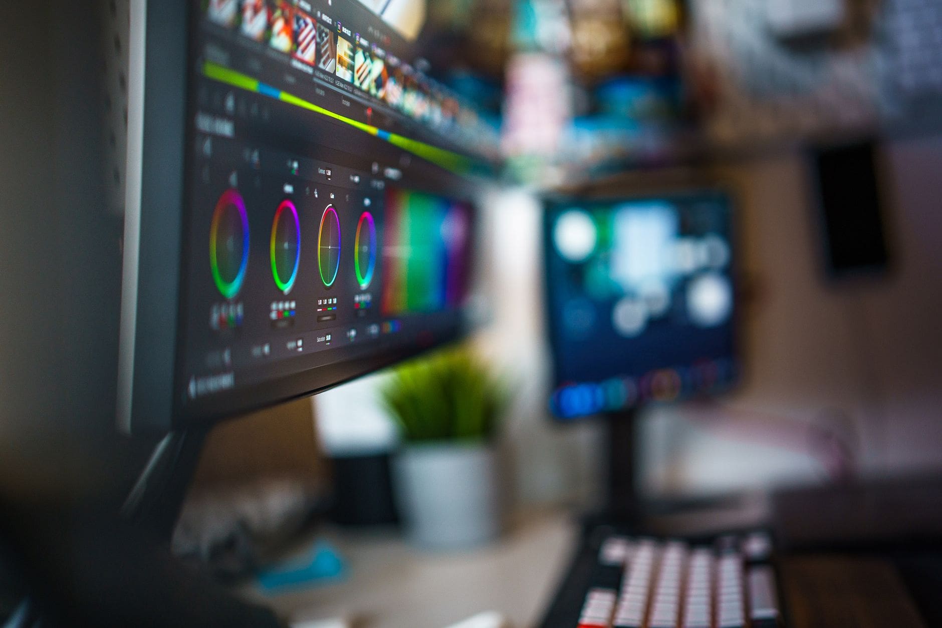 film colorist workstation setup